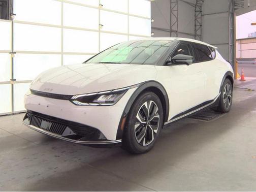 2023 Kia EV6 Wind