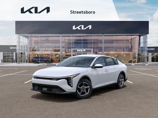 Snow White Pearl 2026 Kia K4 LXS