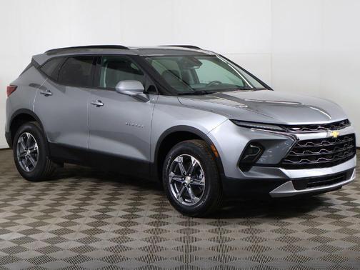Sterling Gray Metallic 2024 Chevrolet Blazer 2LT