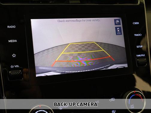 2022 Hyundai TUCSON SE