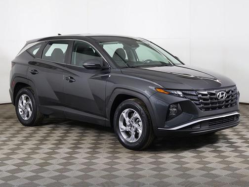 2022 Hyundai TUCSON SE