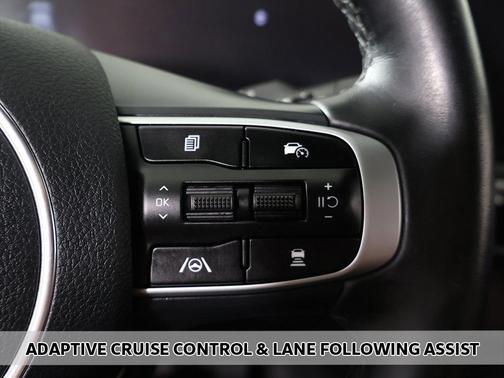 Aurora Black Pearl 2025 Kia K5 GT-Line