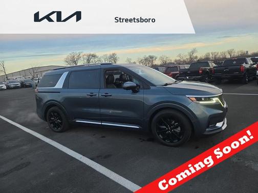2022 Kia Carnival SX