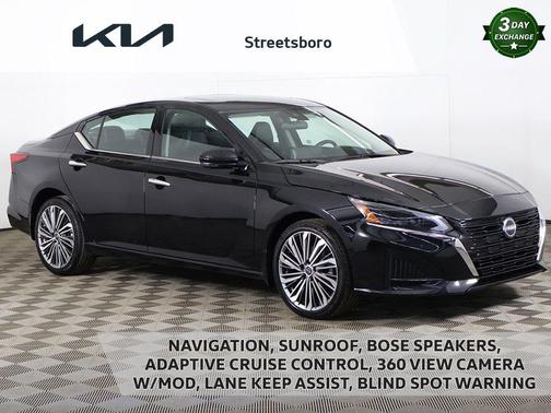 Super Black 2024 Nissan Altima 2.5 SL