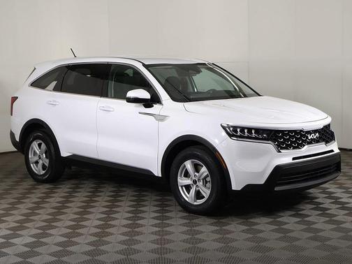 2023 Kia Sorento LX