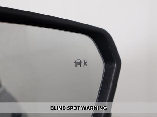 Sterling Gray Metallic 2024 Chevrolet Equinox 1LT