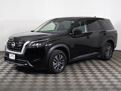 2024 Nissan Pathfinder S 4WD
