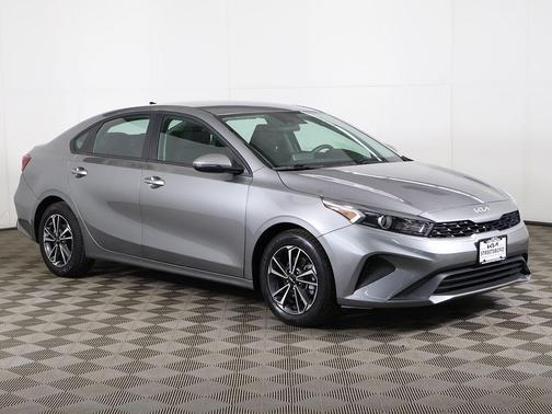 Steel Gray 2024 Kia Forte LXS