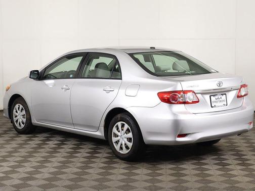 Classic Silver Metallic 2011 Toyota Corolla LE