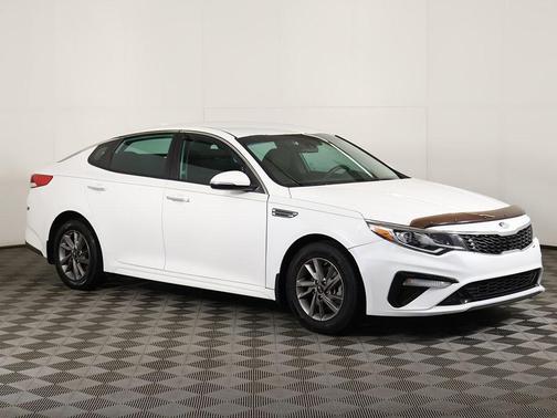 2020 Kia Optima LX