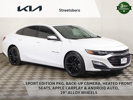 2022 Chevrolet Malibu FWD LT
