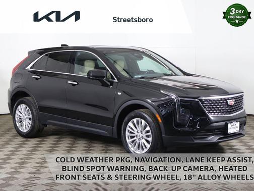 Stellar Black Metallic 2024 Cadillac XT4 Luxury