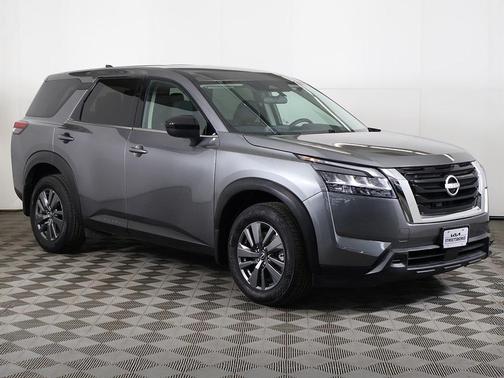 2024 Nissan Pathfinder S 4WD