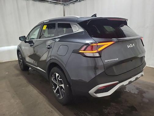 Gravity Gray 2023 Kia Sportage Hybrid EX