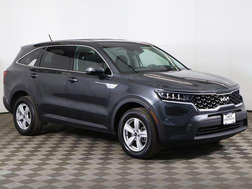Gravity Grey 2023 Kia Sorento LX