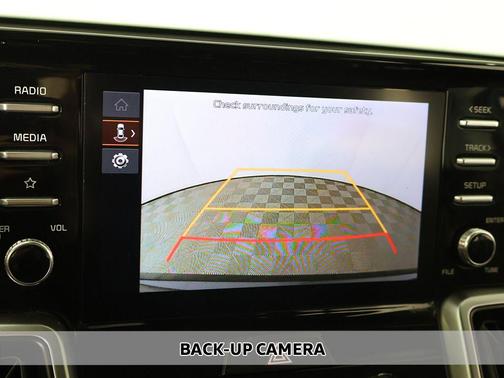 Gravity Grey 2023 Kia Sorento LX