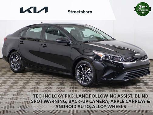 Aurora Black 2023 Kia Forte LXS