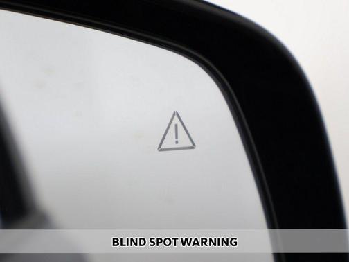 Aurora Black Pearl 2023 Kia Carnival EX