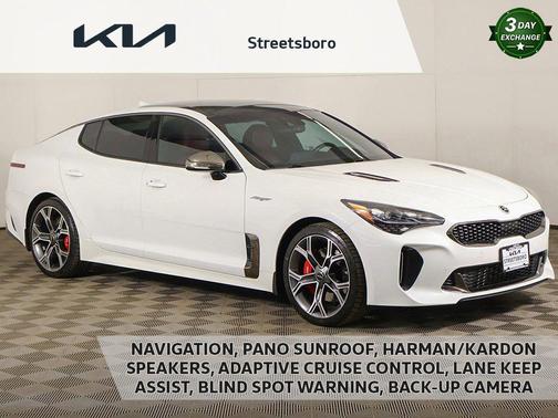 Snow White Pearl 2019 Kia Stinger GT1