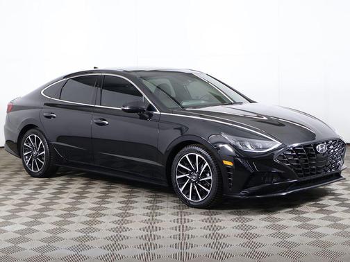 Phantom Black 2020 Hyundai SONATA SEL Plus
