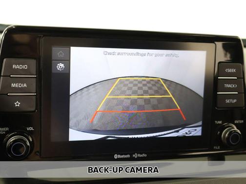 Dazzling White 2019 Hyundai TUCSON SE