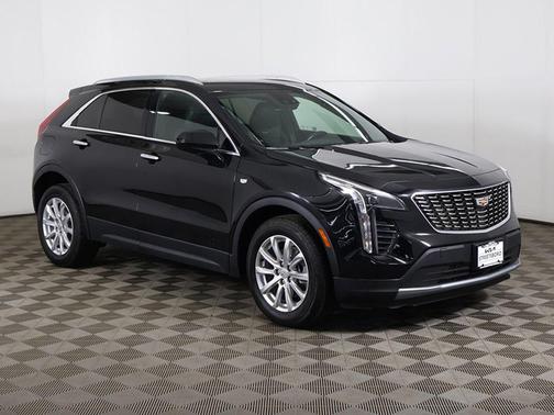 Stellar Black Metallic 2021 Cadillac XT4 Luxury