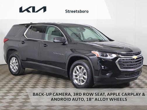 Mosaic Black Metallic 2021 Chevrolet Traverse LS