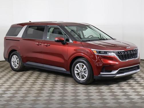 2024 Kia Carnival LX