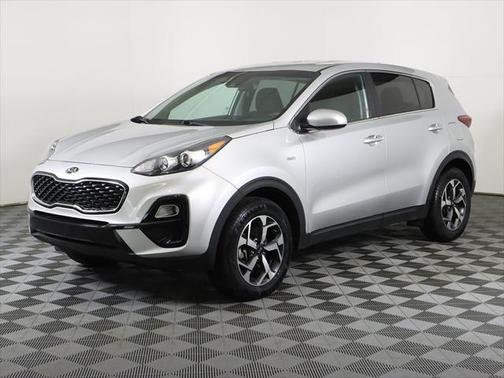 Sparkling Silver 2020 Kia Sportage LX