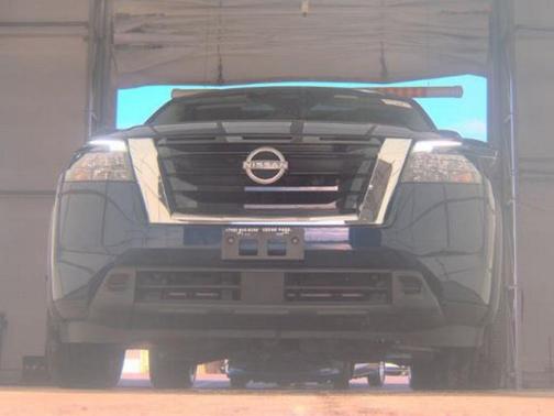 2023 Nissan Pathfinder SV 4WD