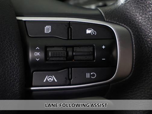 Fusion Black 2024 Kia Sportage LX