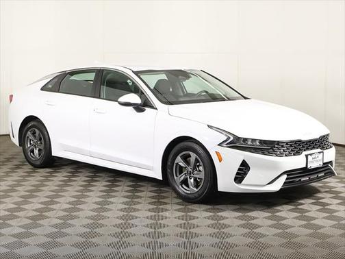 2023 Kia K5 LXS