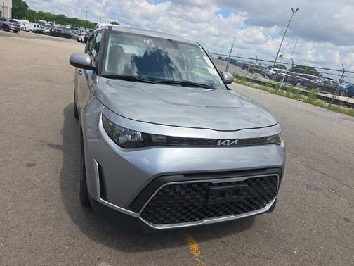 Steel Gray 2025 Kia Soul LX