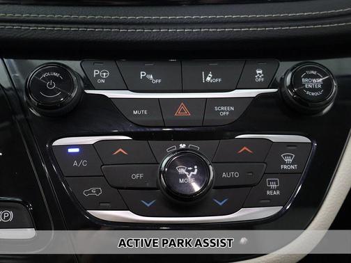 2021 Chrysler Pacifica Hybrid Touring L