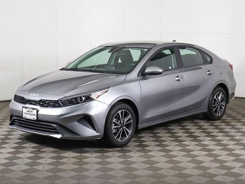 Steel Gray 2024 Kia Forte LXS