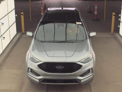 2023 Ford Edge ST Line