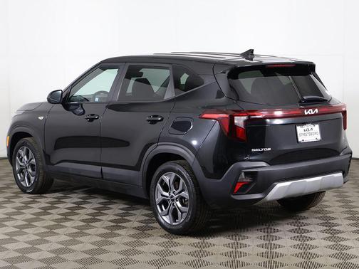 2024 Kia Seltos LX