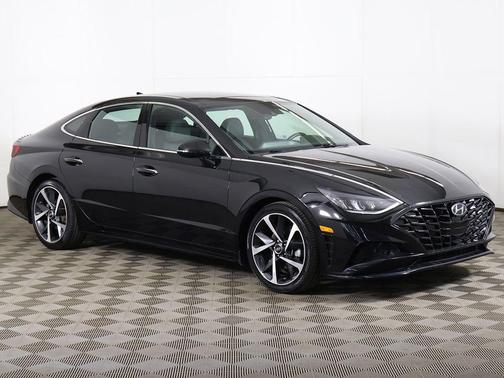 Phantom Black 2021 Hyundai SONATA SEL Plus
