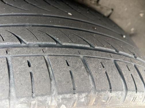 Magnetic 2016 Ford Edge Titanium