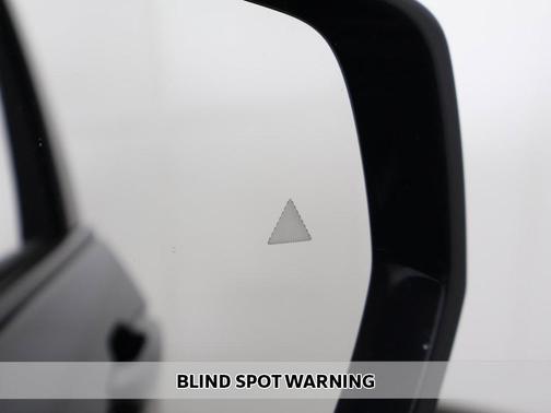 Diamond Black Crystal Pearlcoat 2024 Jeep Grand Cherokee Limited