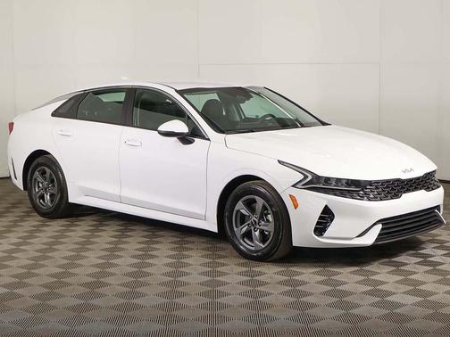 2024 Kia K5 LXS