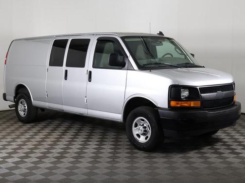 2017 Chevrolet Express 2500 Work Van