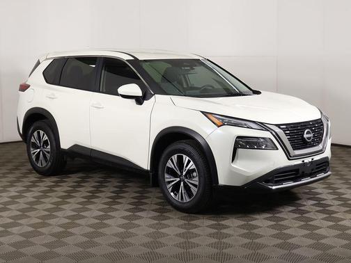 Pearl White Tricoat 2023 Nissan Rogue SV