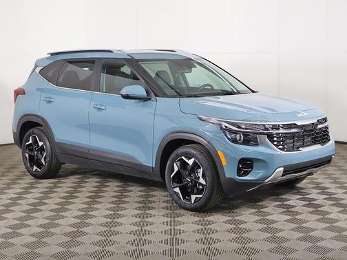 Pluton Blue 2024 Kia Seltos EX