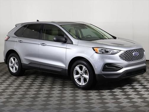 2023 Ford Edge SE