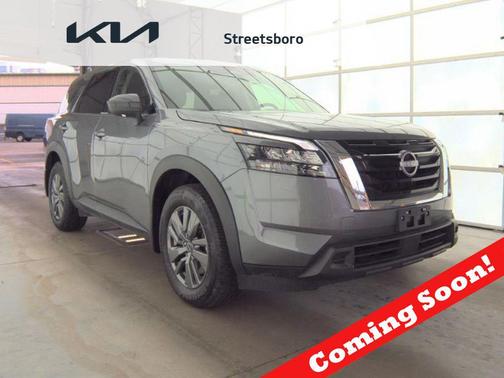 2024 Nissan Pathfinder S 4WD