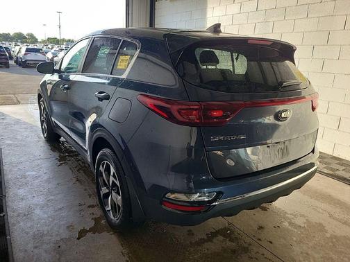 Pacific Blue 2021 Kia Sportage LX