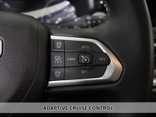 Bright White Clearcoat 2022 Jeep Compass Limited