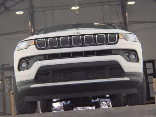 Bright White Clearcoat 2022 Jeep Compass Limited