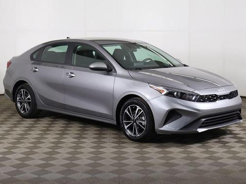 Steel Gray 2024 Kia Forte LXS